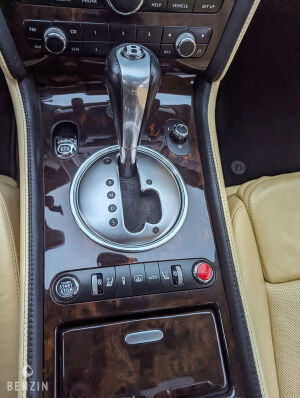 Bentley Continental Flying Spur Mulliner - 2006