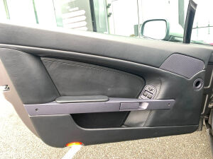 Aston Martin V8 Vantage - 2006