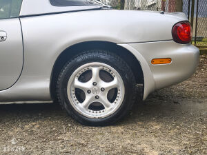 Mazda MX-5 NB FL 1.8 - 2001