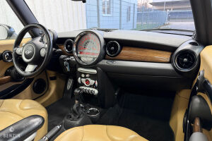 Mini Cooper S R56 - 2010