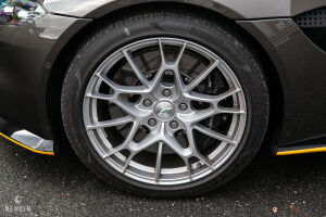 Aston Martin V8 Vantage 007 Edition - 2021