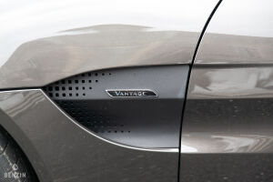 Aston Martin V8 Vantage 007 Edition - 2021