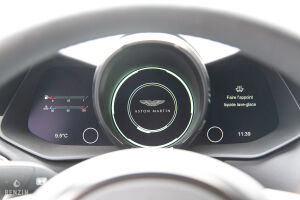 Aston Martin V8 Vantage 007 Edition - 2021