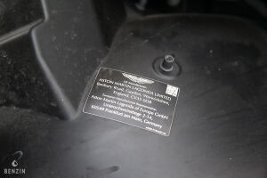 Aston Martin V8 Vantage 007 Edition - 2021