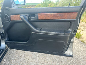 BMW 750iL e32 - 1989