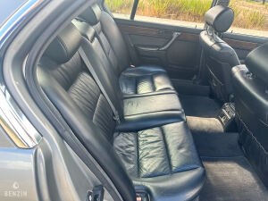 BMW 750iL e32 - 1989