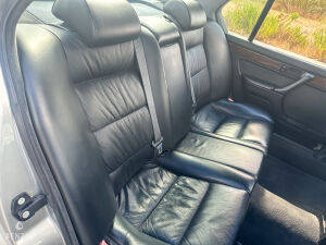 BMW 750iL e32 - 1989