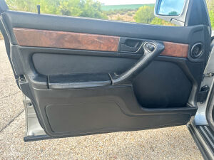 BMW 750iL e32 - 1989