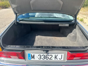 BMW 750iL e32 - 1989