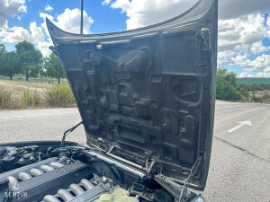 BMW 750iL e32 - 1989