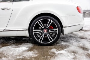 Bentley Continental GT V8 - 2013