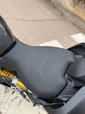 Ducati Panigale V2 955 Black on Black edition - 2024