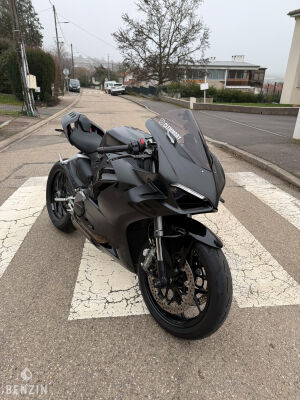 Ducati Panigale V2 955 Black on Black edition - 2024