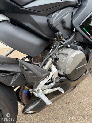Ducati Panigale V2 955 Black on Black edition - 2024