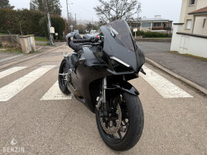 Ducati Panigale V2 955 Black on Black edition - 2024