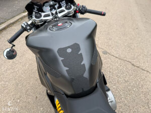 Ducati Panigale V2 955 Black on Black edition - 2024