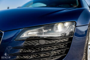 Audi R8 V8 - 2010*Flash