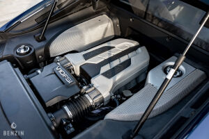 Audi R8 V8 - 2010*Flash