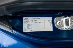 Audi R8 V8 - 2010*Flash