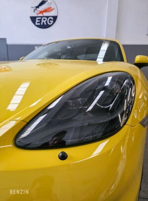 Porsche Cayman 718 GT4 - 2020