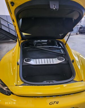 Porsche Cayman 718 GT4 - 2020