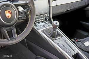 Porsche Cayman 718 GT4 - 2020