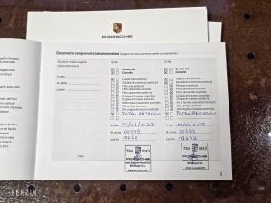 Porsche Cayman 718 GT4 - 2020