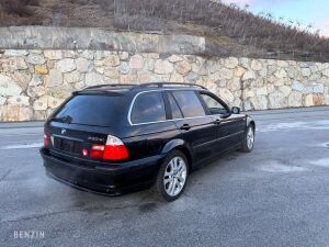 BMW 330xi e46 Touring - 2002