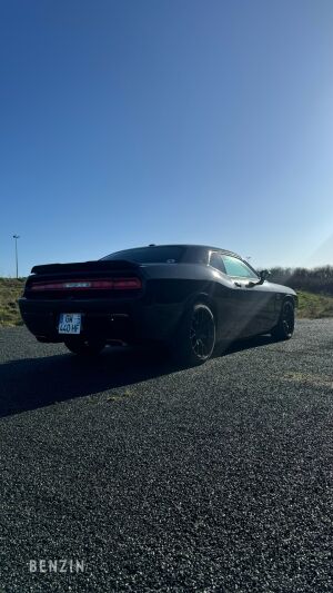 Dodge Challenger SRT8 6.4 - 2011