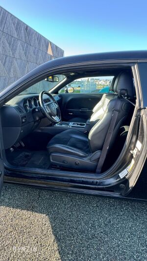 Dodge Challenger SRT8 6.4 - 2011