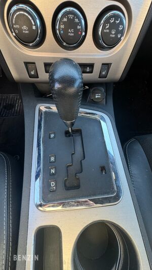 Dodge Challenger SRT8 6.4 - 2011