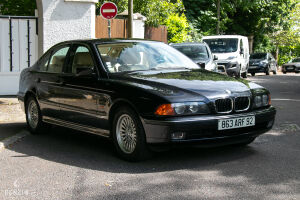 BMW 528i e39 66k km - 1996