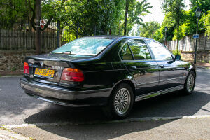 BMW 528i e39 66k km - 1996