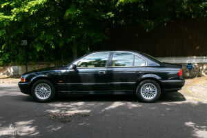 BMW 528i e39 66k km - 1996