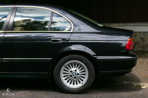 BMW 528i e39 66k km - 1996