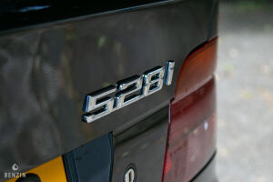 BMW 528i e39 66k km - 1996