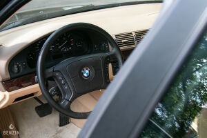 BMW 528i e39 66k km - 1996