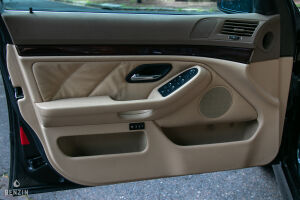 BMW 528i e39 66k km - 1996