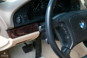 BMW 528i e39 66k km - 1996