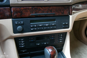 BMW 528i e39 66k km - 1996