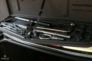 BMW 528i e39 66k km - 1996