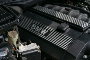 BMW 528i e39 66k km - 1996