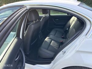 BMW 330i e90 *48k km - 2006