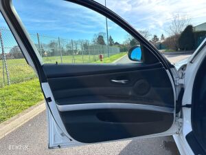 BMW 330i e90 *48k km - 2006