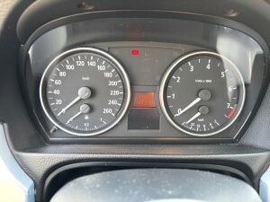 BMW 330i e90 *48k km - 2006