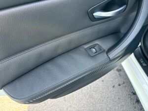 BMW 330i e90 *48k km - 2006