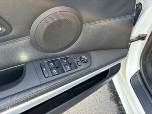 BMW 330i e90 *48k km - 2006