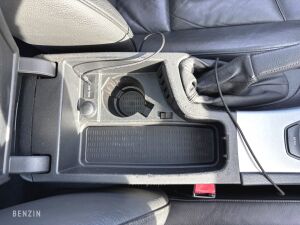 BMW 330i e90 *48k km - 2006