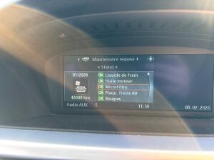 BMW 330i e90 *48k km - 2006