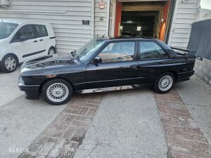 BMW M3 e30 - 1986